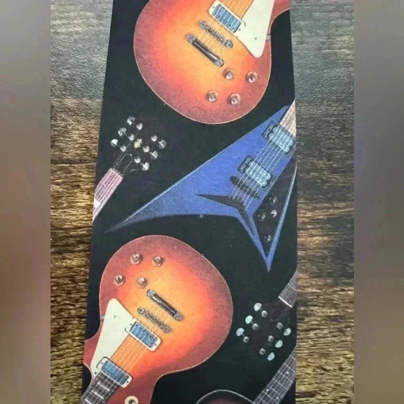 Ralph Marlin | “Guitar II” mens tie. - Picture 4 of 9